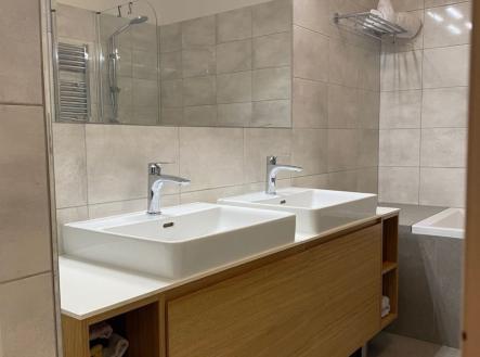 Prodej bytu, 4+kk, 132 m²