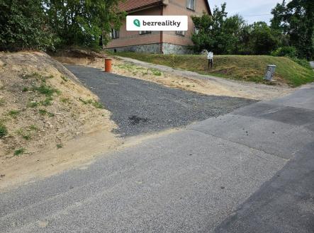 1771923322-oziitnctya-1756286559-zneujfdbez-2 | Prodej - pozemek pro bydlení, 1 141 m²