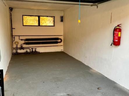 1771939245-yvtrodpnjf-img-20250306-wa0063 | Prodej - malý objekt/garáž