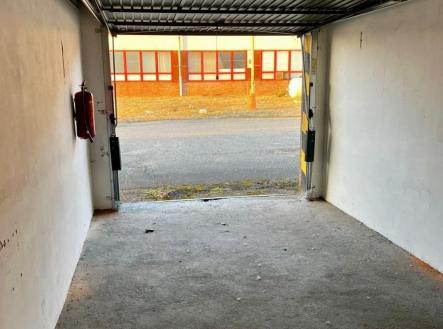 1771939245-ynzbujhmuh-img-20250306-wa0064 | Prodej - malý objekt/garáž