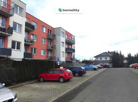 1772020446-qljwoxbxgt-1-1-parkovani | Prodej bytu, 2+kk, 63 m²