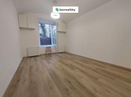 1775813455-wtbwywvnjy-photo-2026-04-10-11-30-21 | Prodej bytu, 1+1, 43 m²