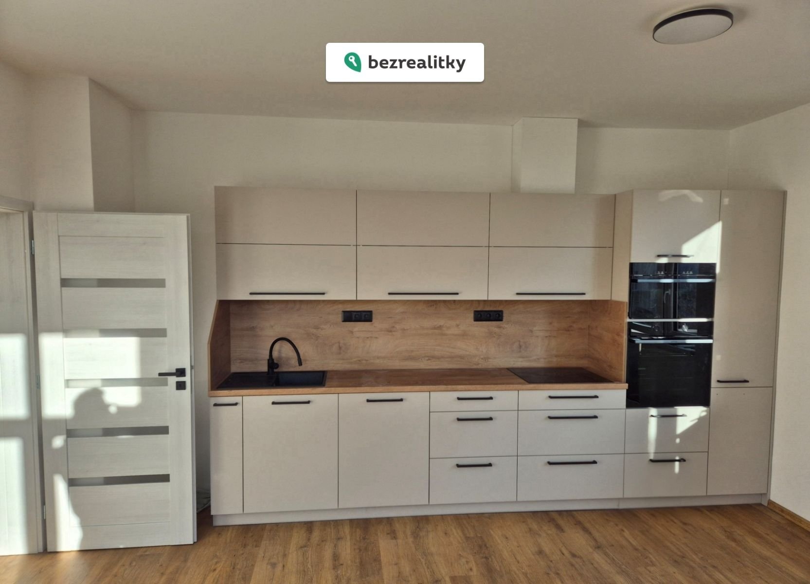 1772268063-pjqcdqthvo-18098