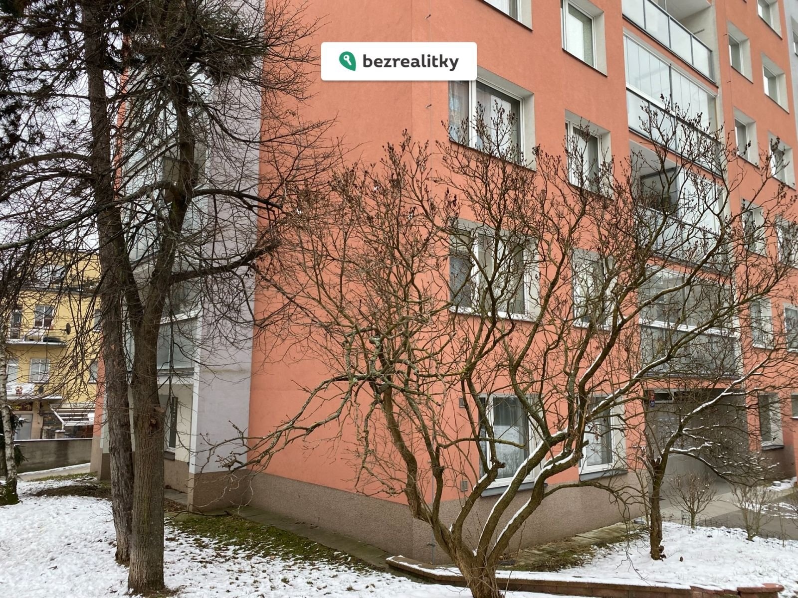 1772077336-jyelujmpyl-byt-venku-3