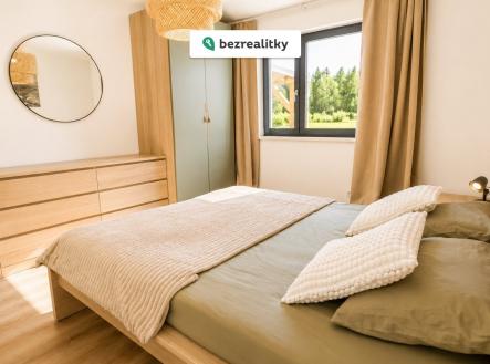 1778525340-a-bright-minimalist-modern-bedroom-interior-scene | Prodej - dům/vila, 195 m²