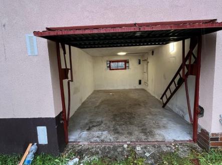 1772440556-sthzenbabv-gar-c3-a1-c5-be3 | Prodej - malý objekt/garáž