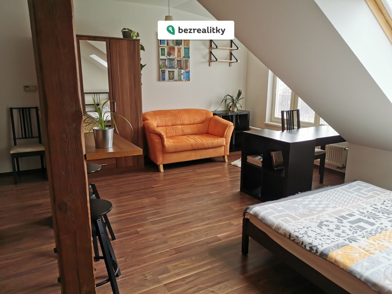 1775067653-ukqbanljfr-01