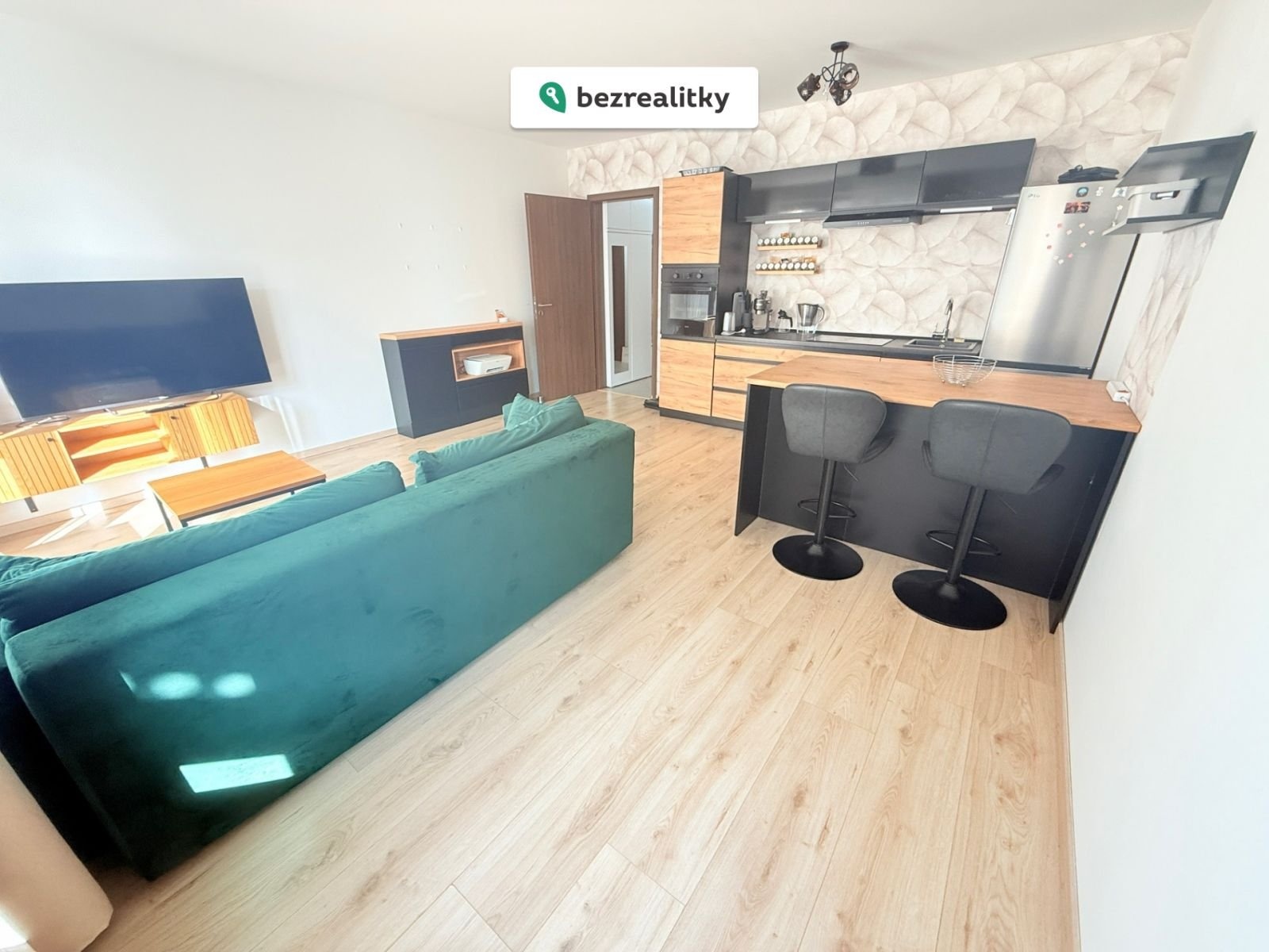 1772463576-vkqvwmedbr-img-5673