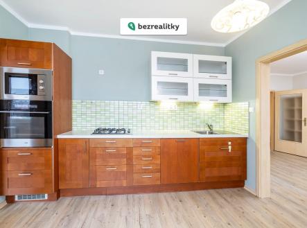 1772619097-ohbexjrges-kuchyne-2 | Prodej bytu, 2+1, 74 m²