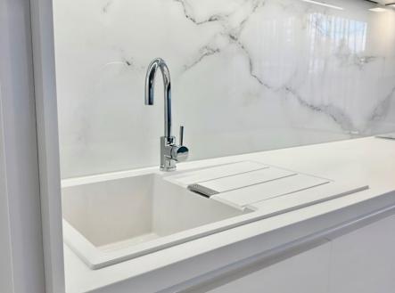 1772622813-aymmamqsov-96bec7ae-eb78-4a81-8c9a-91f19e997340 | Prodej bytu, 3+kk, 81 m²