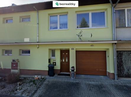 1772657238-uehtkprqsm-sn-c3-admek-obrazovky-2026-03-04-v-c2-a021-31-30 | Prodej - dům/vila, 107 m²