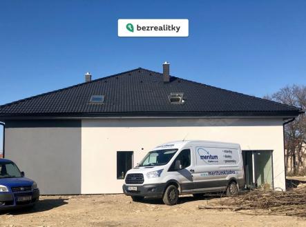 1772725483-nxszsozeql-94a49b0f-f4e4-4d34-aad4-97056dd16cbc-1-201-a | Prodej - dům/vila, 106 m²