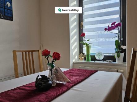 1772825654-qwswsyxgok-jidelna05 | Prodej - dům/vila, 149 m²