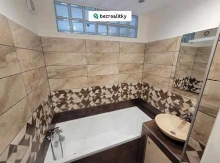 1771442200-vnvkiyiidx-20260216-083632 | Prodej bytu, 4+1, 72 m²