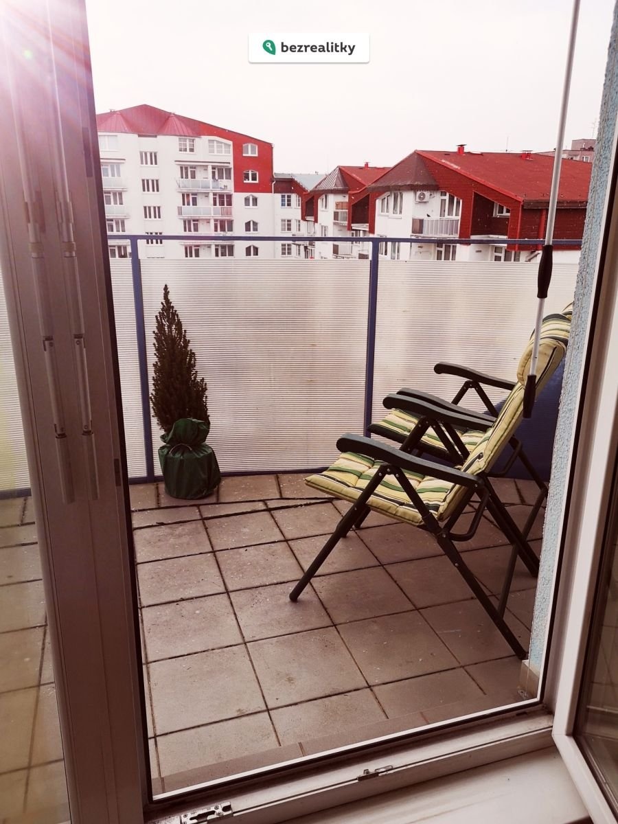 1772990726-quaqnyphlh-img-20260201-161027-edit-3392509984375