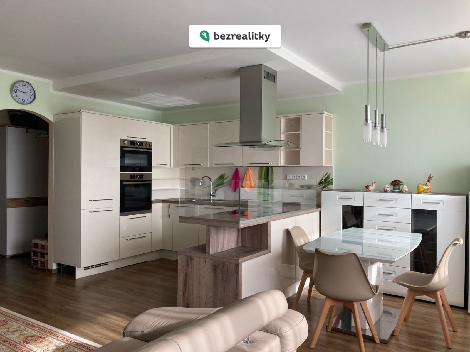 1773054142-hkmpzhawax-img-21