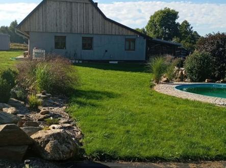 1773174746-slivuhkkfz-v-c3-bdchod-2b-zahrada-s-baz-c3-a9nem | Prodej - dům/vila, 167 m²