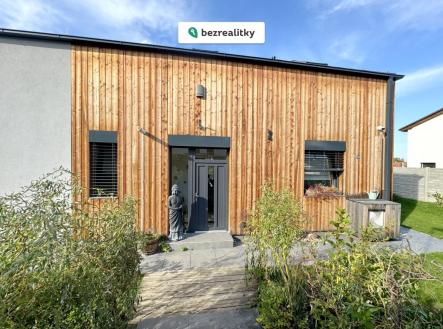 1773313206-yyuvmohnss-img-5272x | Prodej - dům/vila, 411 m²