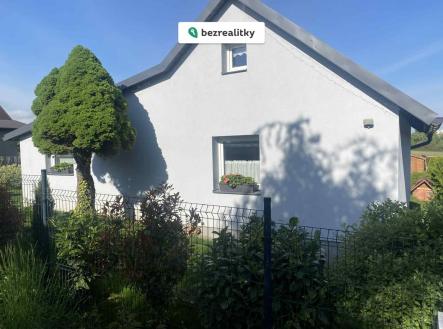 1773149731-rltumnhvba-z-ulice-vstup | Prodej - dům/vila, 86 m²