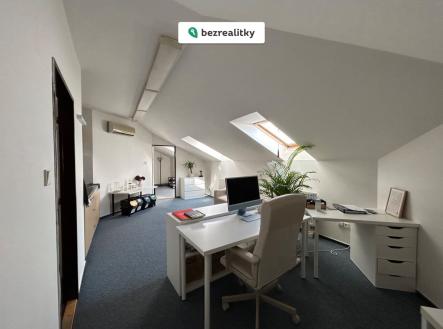 1773413960-fsczhghyok-img-4182 | Prodej - komerční objekt, jiný, 450 m²