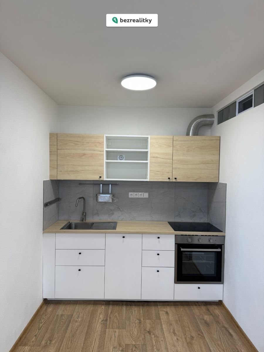 1773414471-mfoywvhbwd-img-1566