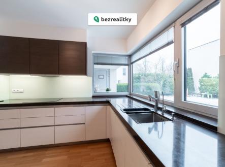 1768228465-byamgiqufk-1-285-of-39-29 | Prodej - dům/vila, 139 m²