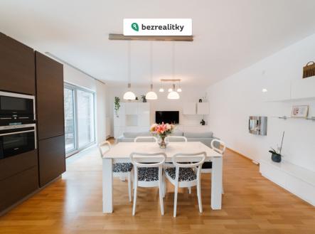 1768228464-mamlvjtjap-1-287-of-39-29 | Prodej - dům/vila, 139 m²