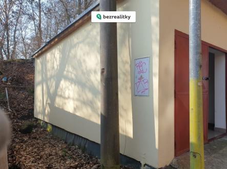 1773777829-llcldtxgis-photo-2026-03-05-11-33-38-283-29 | Prodej - malý objekt/garáž