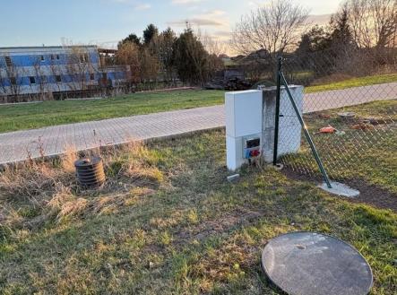 1773819615-zevxsxpfbg-whatsapp-image-2026-03-18-at-08-36-11 | Prodej - pozemek pro bydlení, 812 m²