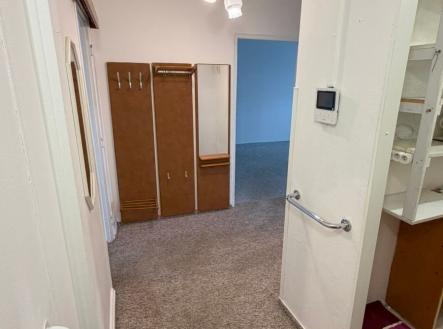 1773858244-osxlbynzxr-byt-010-predsin | Prodej bytu, 2+1, 63 m²