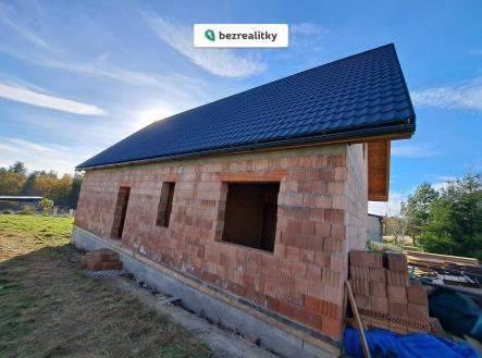 1773851398-lgiqzdtnvw-whatsapp-image-2026-03-18-at-17-27-43-281-29 | Prodej - dům/vila, 150 m²