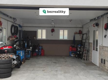 1774172099-apwlcwyyai-6 | Prodej - dům/vila, 664 m²