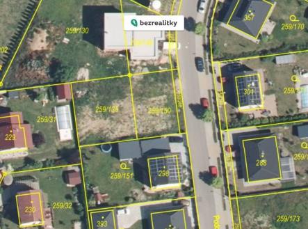 1774200334-dcrbkvbyba-orientace-pozemek-259-ad-2b | Prodej - pozemek pro bydlení, 601 m²