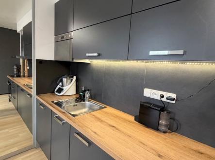 1774188260-gwfxdjtkgg-img-0131 | Prodej bytu, 1+kk, 42 m²