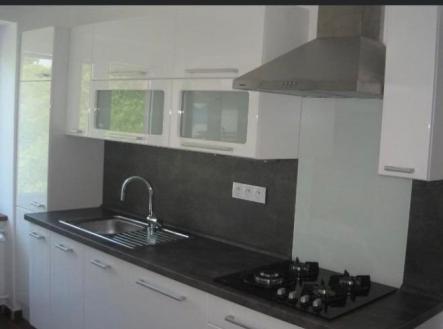 1774443841-eykjudzrrw-496936746-10227908867259114-5150581938952702474-n | Prodej bytu, 2+1, 53 m²