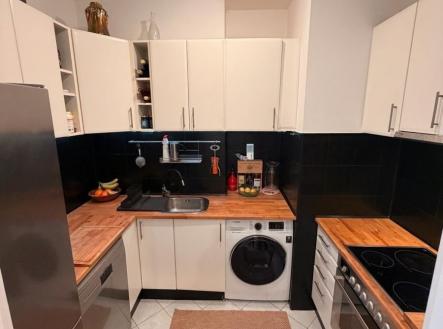 1774425458-ktocezxkqs-6efd39c9-f7f5-48aa-9451-dafb4cce8c96 | Prodej bytu, 2+1, 56 m²