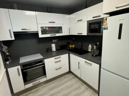 1774519421-xiixerkrcp-img-4103 | Prodej bytu, 3+1, 63 m²