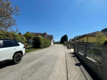 1774872271-lrodwptsuu-img-6309 | Prodej - pozemek pro bydlení, 906 m²