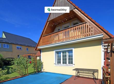 1775028493-wubdbzlpib-fp1r4134 | Prodej - dům/vila, 268 m²