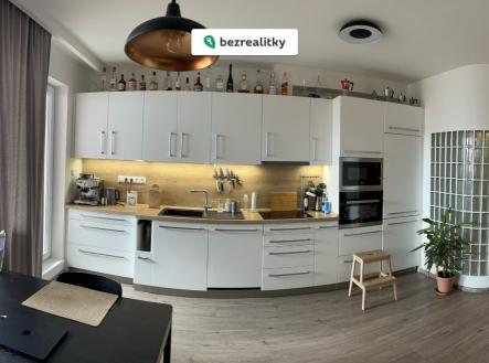 1775051705-xhwlqfdgnl-1-kuchy-c5-88sk-c3-bd-kout | Prodej bytu, 2+kk, 59 m²