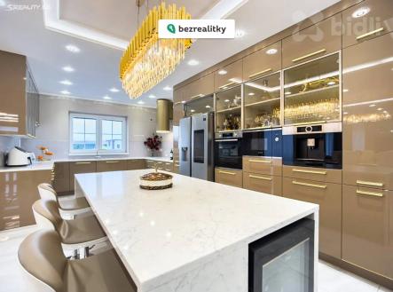 1775159962-zzsfliqeym-img-9454 | Prodej - dům/vila, 189 m²