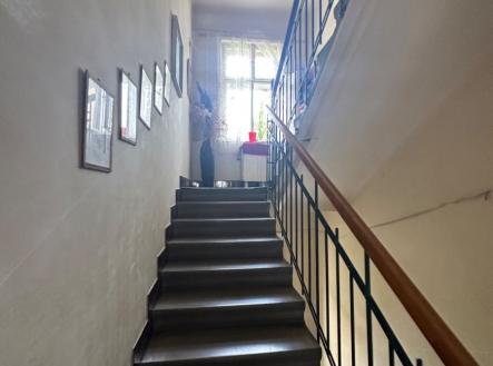 1775210703-ffasrbwxiq-4 | Prodej - dům/vila, 200 m²