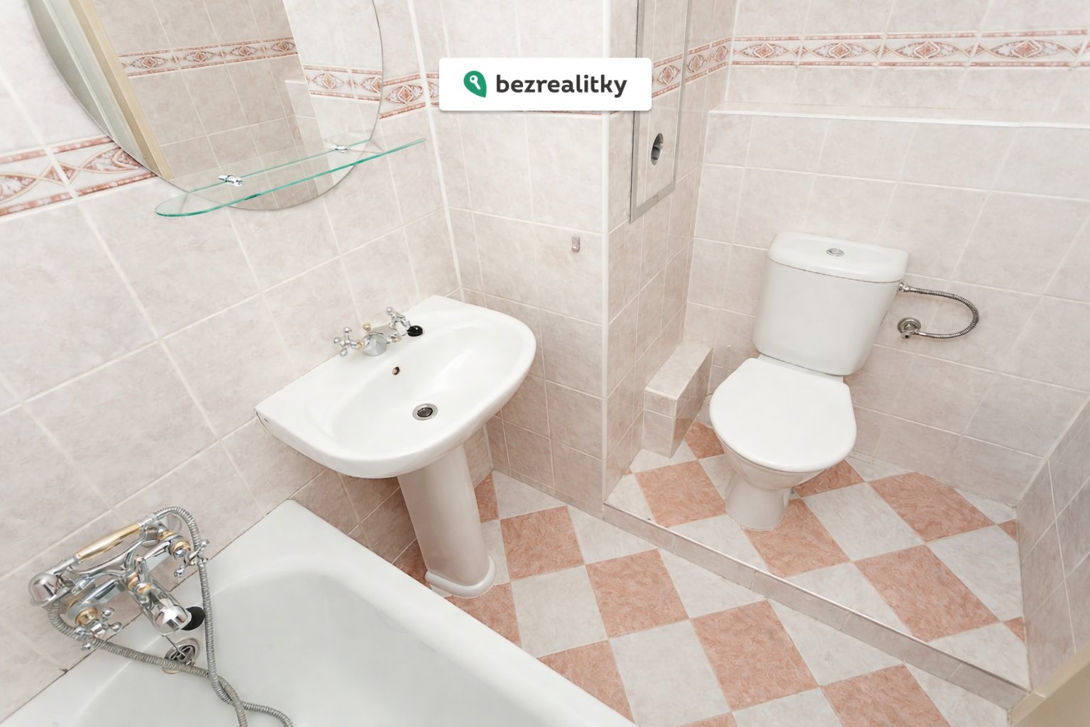 1775478130-abttvstmsu-koupelna-s-geometrick-c3-bdmi-detaily