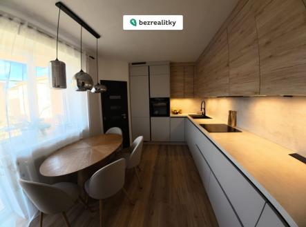 1775490669-mbyrhdqkju-kuchyne-3 | Prodej bytu, 3+kk, 66 m²