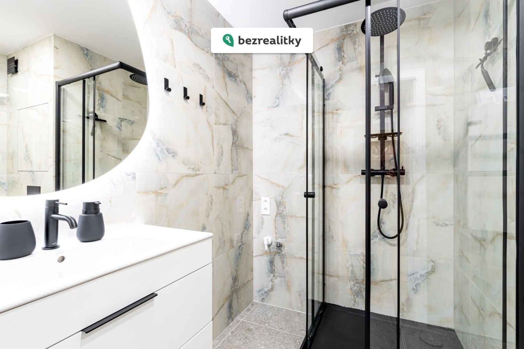 1775603362-hihhidejyx-janskeho-16-media-2