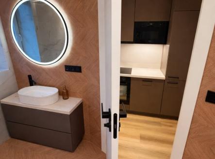 1775641384-qseqsyqhbf-770711e0-521d-48c6-99c8-ce85e77c5f27 | Prodej bytu, 3+1, 55 m²