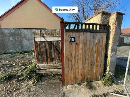 1775665436-dzrhweemjf-whatsapp-image-2026-04-08-at-16-51-03-281-29 | Prodej - dům/vila, 168 m²