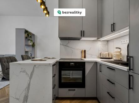 1776014309-dvnrdxezji-whatsapp-image-2026-04-08-at-20-19-39-9 | Prodej bytu, 2+kk, 33 m²