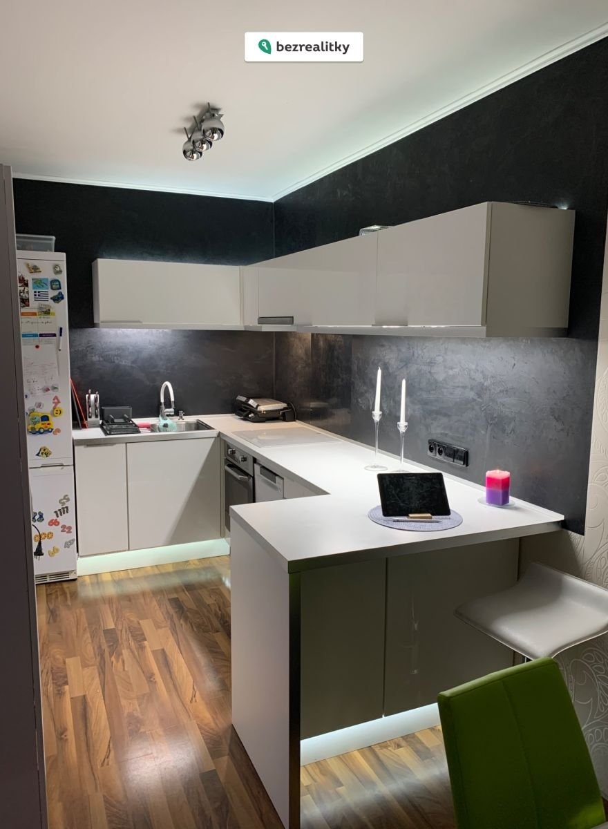 1742621452-qothtavdwm-abe1cacb-50e4-4944-b2a1-b92b1dccd7dd