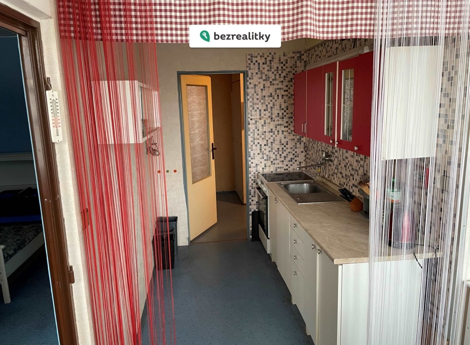 1776194153-pjpxylsfdd-kuchyn-2